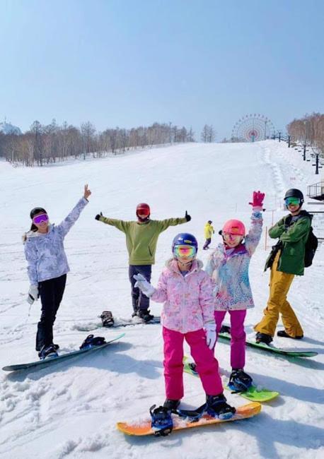 فيلا Sapporo Luxury Log House 5Brm Max 18Ppl 4 Free Parking المظهر الخارجي الصورة