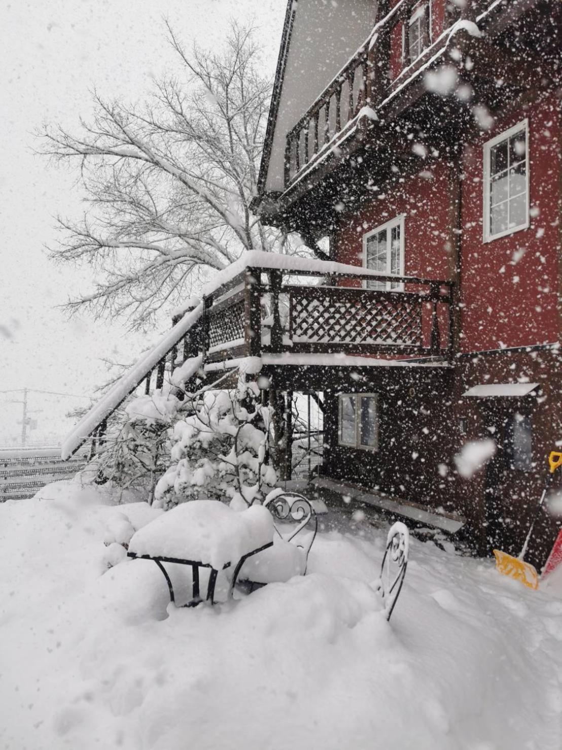 فيلا Sapporo Luxury Log House 5Brm Max 18Ppl 4 Free Parking المظهر الخارجي الصورة